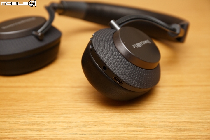 英倫降噪新血 Bowers & Wilkins PX 無線耳機試聽