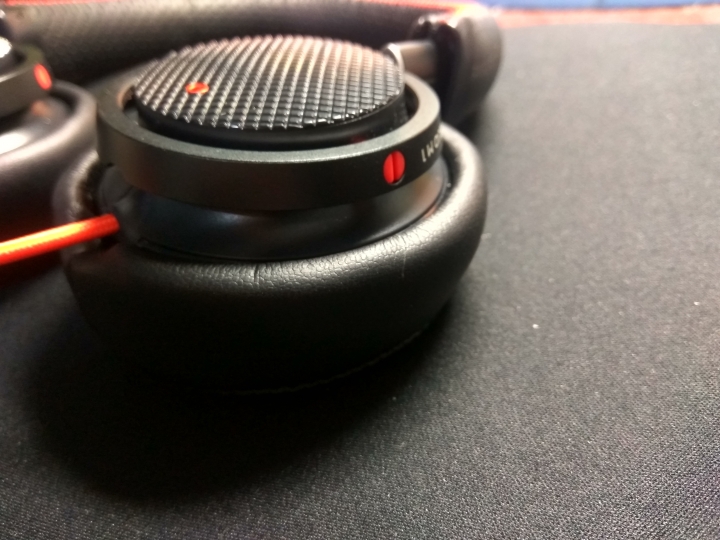 Philips 飛利浦 M1 耳機送修 經驗分享 「耳罩居然用黏的」