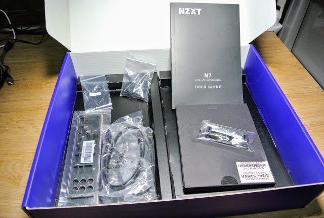 NZXT N7 Z370 潮主板 輕開箱 輕測試!