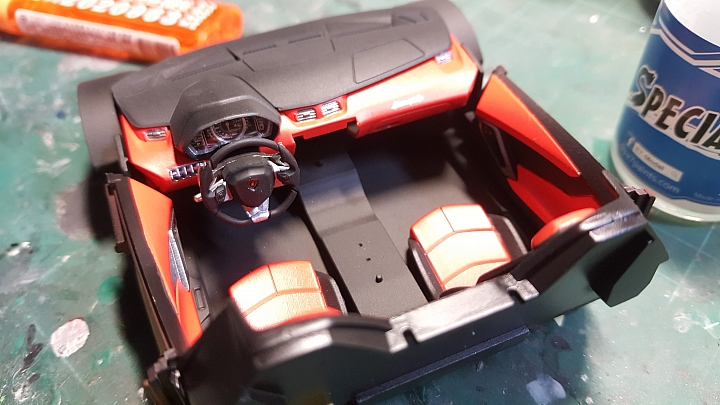 [ Fujimi 1:24 ] 青島 藍寶堅尼 阿凡塔多 LP700-4 硬頂敞篷 Aoshima Lamborghini Aventador LP700-4 Roadster 製作過程