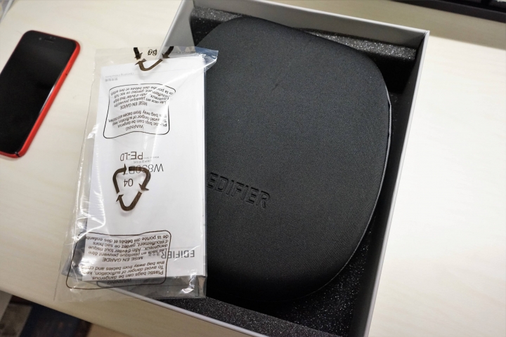 [開箱] 漫步者 EDIFIER W830BT 藍芽耳罩式耳機