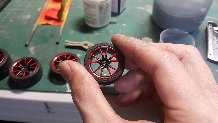 [ Fujimi 1:24 ] 青島 藍寶堅尼 阿凡塔多 LP700-4 硬頂敞篷 Aoshima Lamborghini Aventador LP700-4 Roadster 製作過程