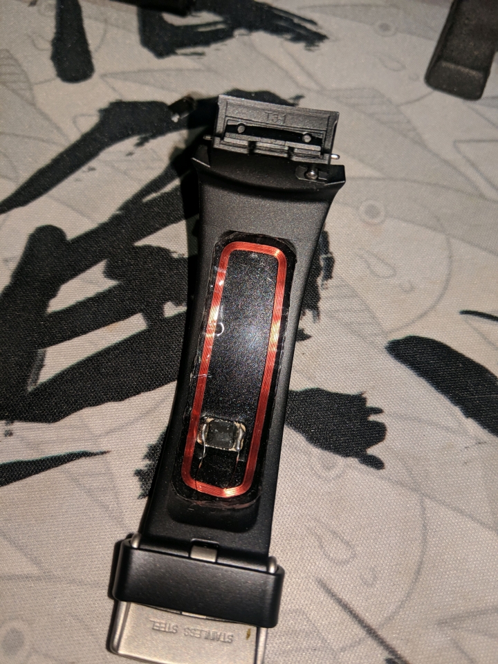 [DIY]土炮 DIY huawei watch 2悠遊卡錶帶教學😎