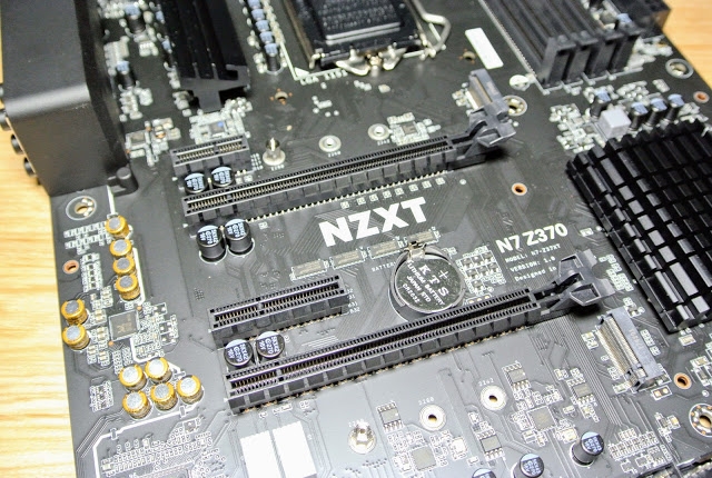NZXT N7 Z370 潮主板 輕開箱 輕測試!