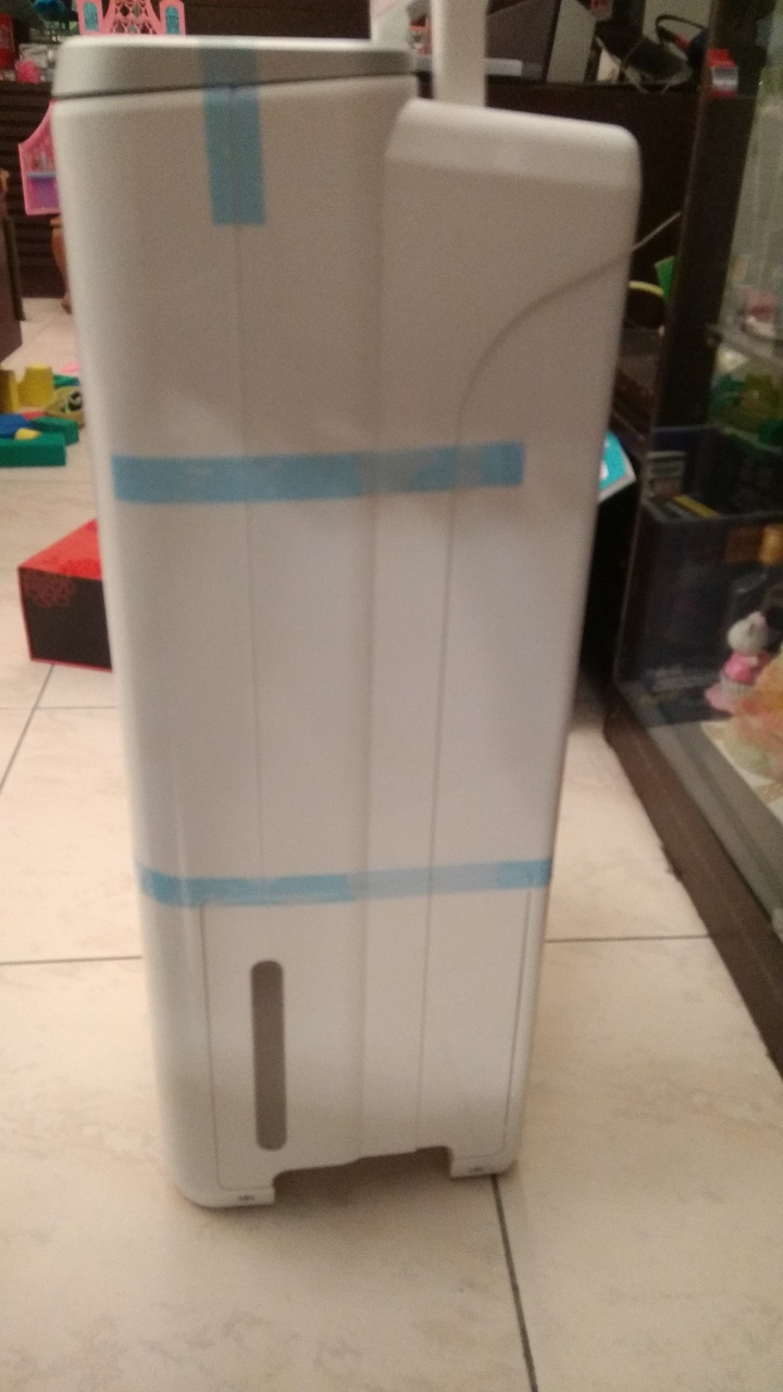 日立除濕機 RD-20FQ (RD-20FR) 不專業開箱
