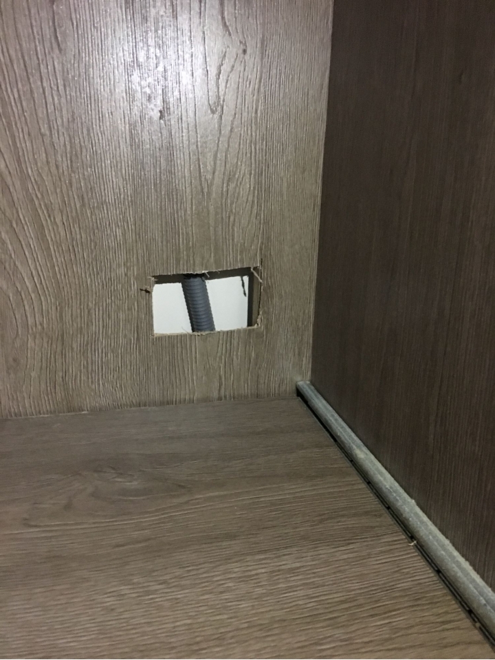 討論...這種裝潢品質是正常的嗎？