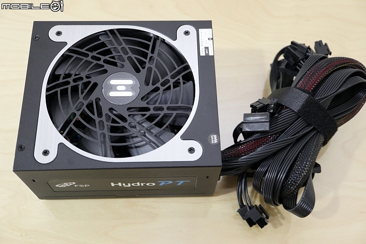 [開箱] 10年保直出白金 FSP 全漢Hydro PT皇鈦極V 550W