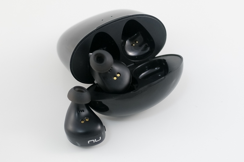 【北極熊開箱】不受「線」制好自在- Optoma NuForce BE Free8