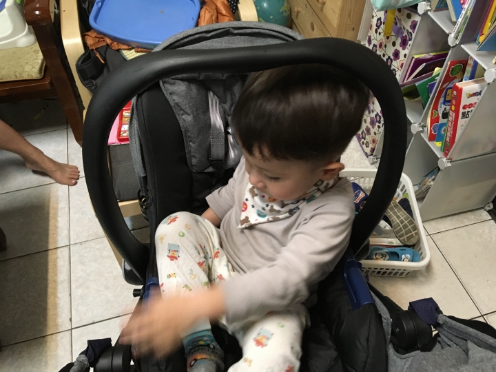 二寶家庭小車空間解決方案 PERO  Luce90 ISOFIX 安全座椅  Petalo 秒收推車(符合登機尺寸) 上篇 緣起與推車介紹(下篇安全座椅與總結待續)