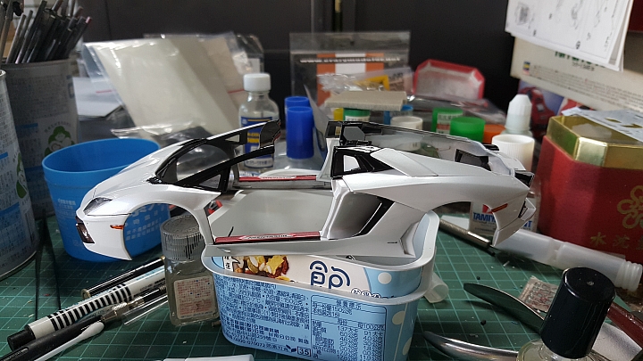 [ Fujimi 1:24 ] 青島 藍寶堅尼 阿凡塔多 LP700-4 硬頂敞篷 Aoshima Lamborghini Aventador LP700-4 Roadster 製作過程