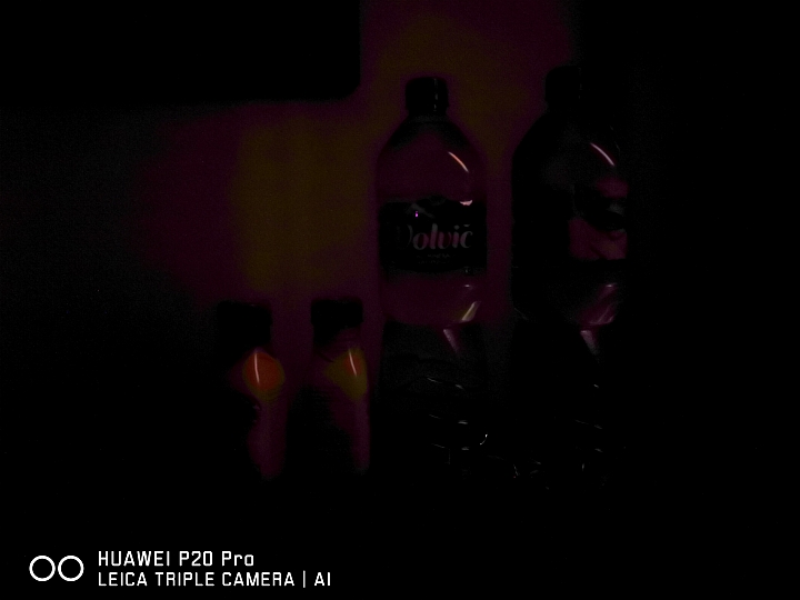 華為P20 Pro手持夜景試拍 驚不驚人自己看 (遞...)