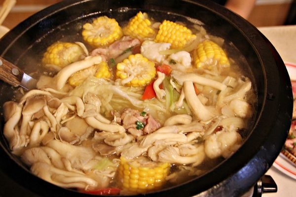 【桃園美食特輯】不讓其他縣市專美於前 來桃園必吃的3間石頭沙茶火鍋