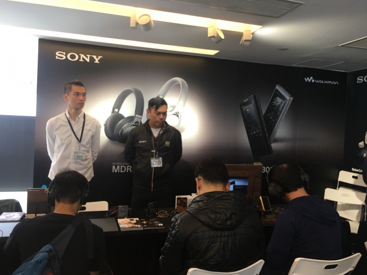 Vision Ears UIEM Erllkonig 和 VE8（香港 個人音響文化節）