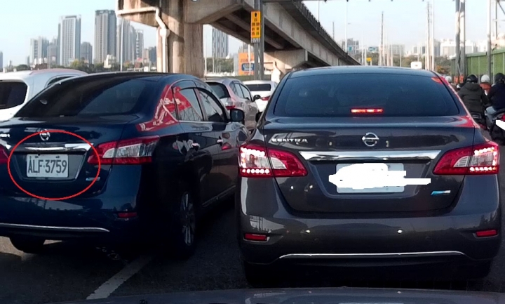 協尋 ALF-3759 車主 & 車禍當下影片 (肇事逃逸)
