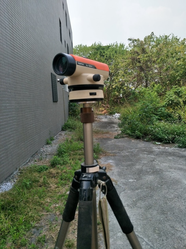 分享自建清水模圍牆工法！