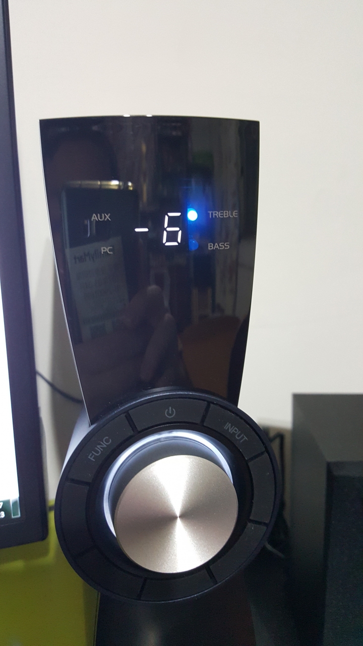 Edifier C2V 喇叭簡易開箱分享