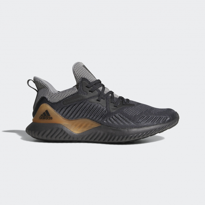 多元運動者適著 adidas推出新一代AlphaBOUNCE Beyond系列鞋款