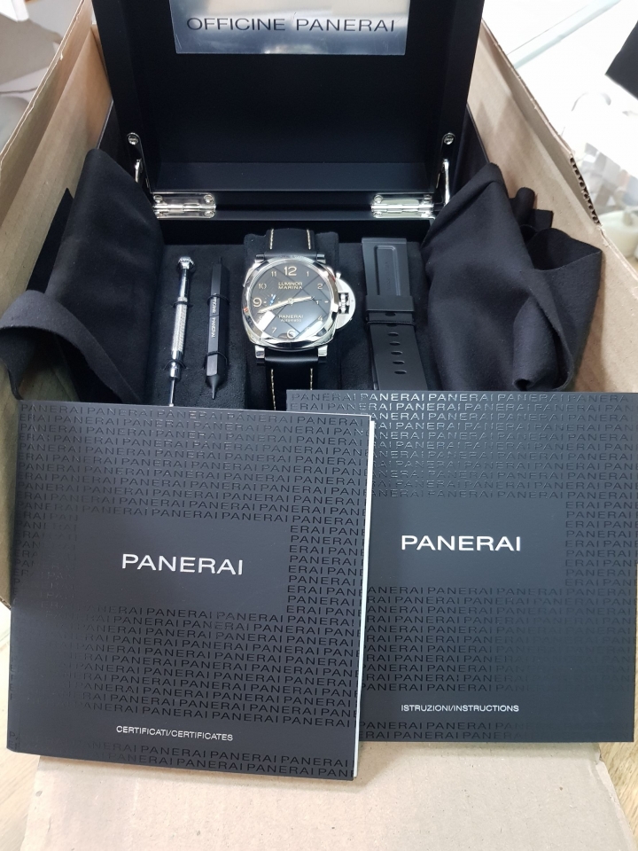 Panerai Pam1312 和 Pam1359 的比較