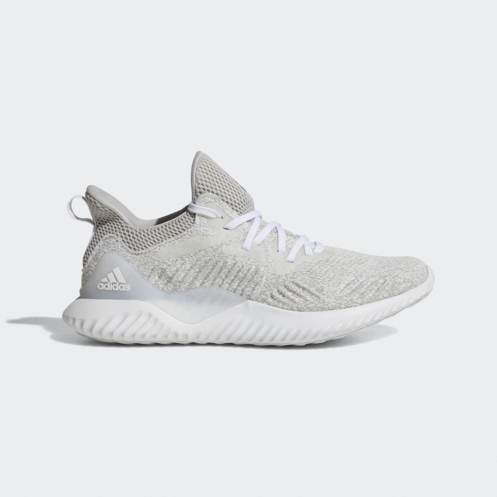 多元運動者適著 adidas推出新一代AlphaBOUNCE Beyond系列鞋款
