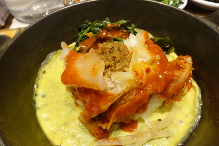 【食記】捷運市政府站/統一時代百貨。北村豆腐家~CP值超高 小菜吃到飽 用餐完送香蕉冰淇淋