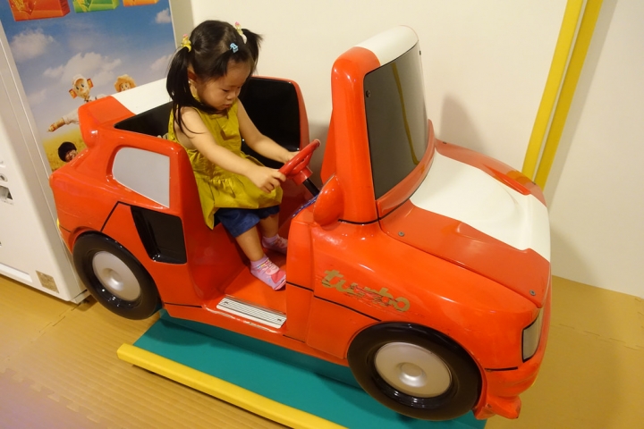 【親子景點】高雄大魯閣草衙道內遊戲愛樂園好大好好玩啊