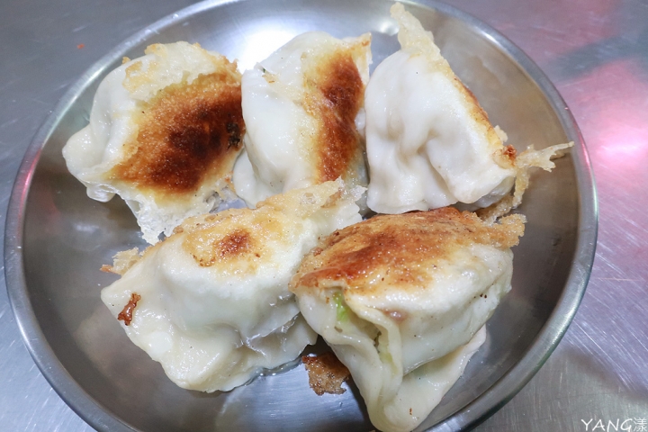 【基隆】東霖煎餃,皮脆多汁真美味