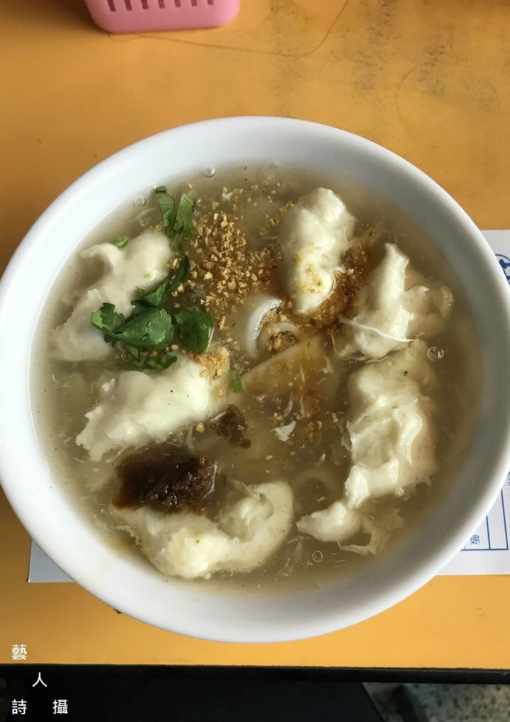 東區巷弄內美食《村》花枝羹@食在台北.藝人詩攝