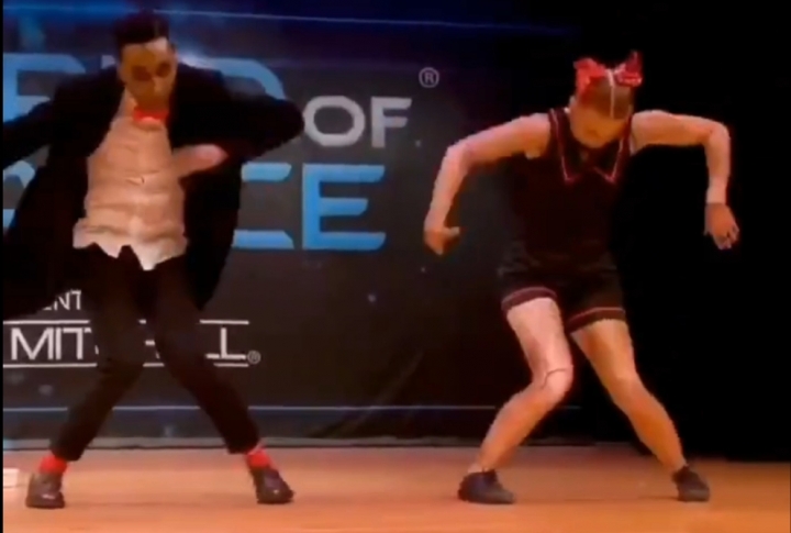 好厲害的機器人舞蹈／如神般的同步節奏