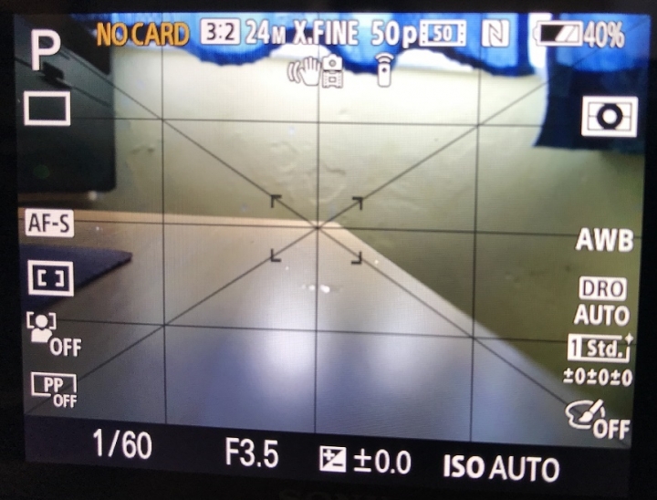 sony A7ii EVF 左下角黑點