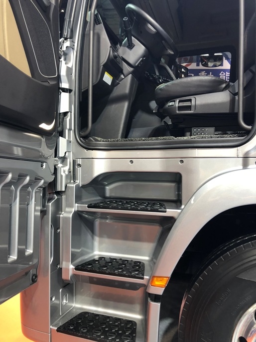 沒有妹的台中(商)車展 – FUSO / HYUNDAI / SCANNIA / ISUZU