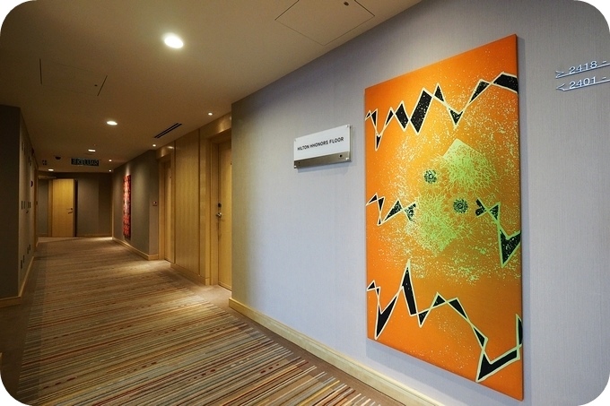 【馬來西亞自助行】想住超值的 Hilton 飯店嗎?? 馬來西亞新山 Double Tree 逸林酒店，往來新山與新加坡超方便。