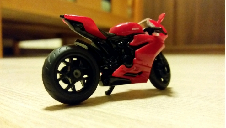 模型開箱－Siku Ducati Panigale 1299