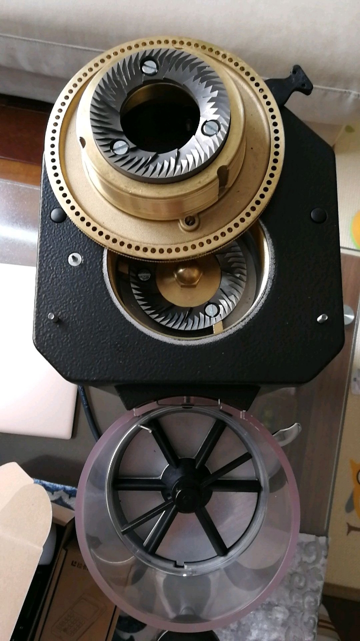 Anfim super caimano跟special 450差距有多大？