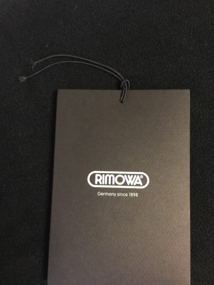 Supreme®/RIMOWA Topas Multiwheel suitcases
