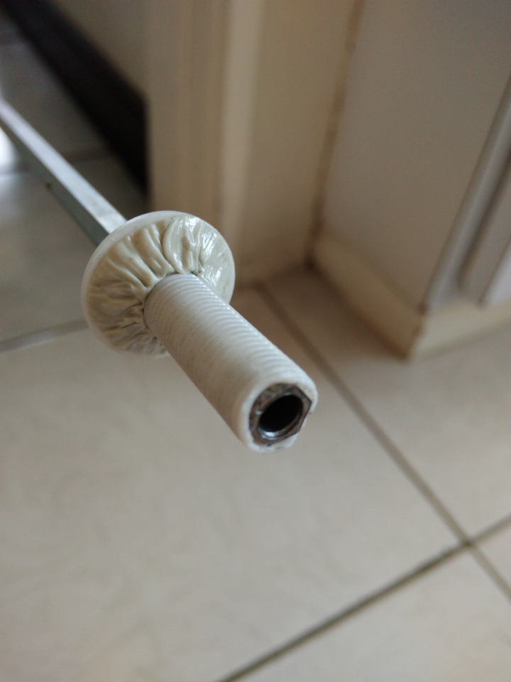 請問這個窗簾零件名稱?或是哪邊可以買的到？