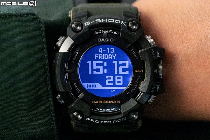 【開箱】強悍外型 CASIO G-SHOCK GPR-B1000 太陽能導航錶搶先看！