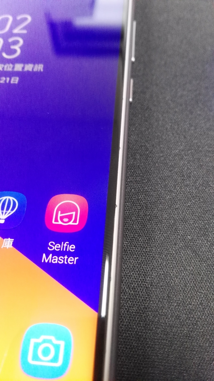 Zenfone 5 ZE620KL 螢幕問題 漏膠+暗點+入塵