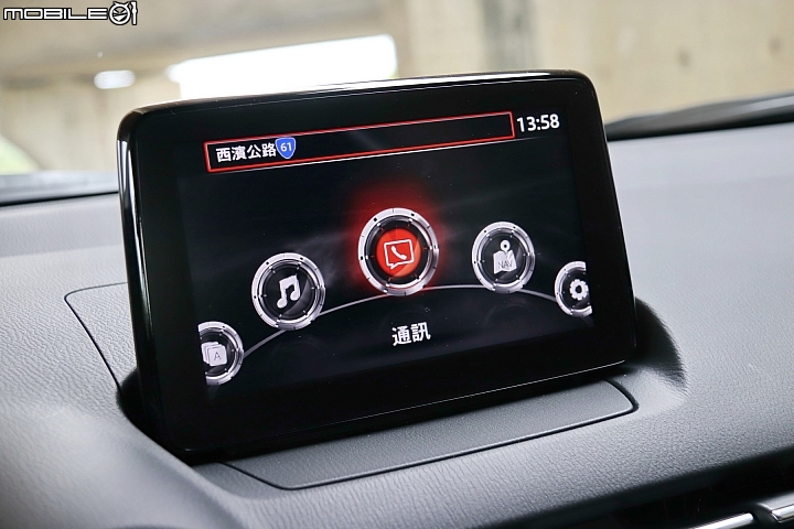Mazda小改款CX-3汽油旗艦型試駕報導 高顏值的動感選擇