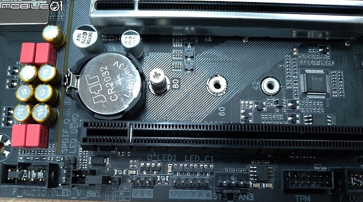 AMD X470 主機板 X470 AORUS ULTRA GAMING 首波速開箱!