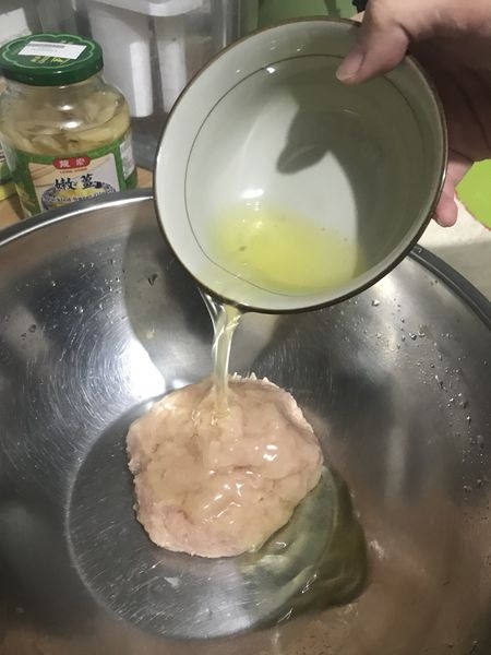 [食譜]毛孩的健康是爸媽最大的幸福 - 手作蛋花雞胸肉丸子