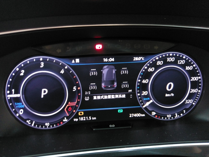 New tiguan 400TDI 升級原廠燈殼型盲點偵測系統＆駛出輔助＆原廠數字型直接胎壓