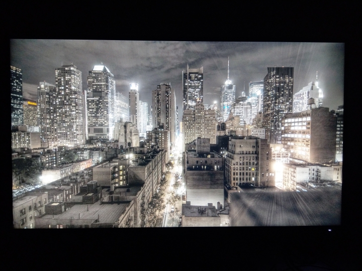全新「黃金三角」定律，27吋2K QHD IPS  BenQ EW2770QZ 舒視屏護眼螢幕