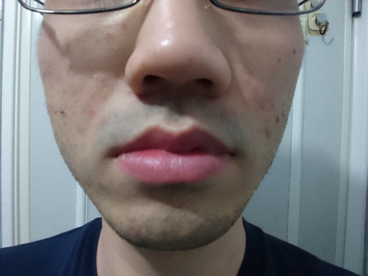舒適水次元5辨型刮鬍刀，讓你無鬍渣試用心得
