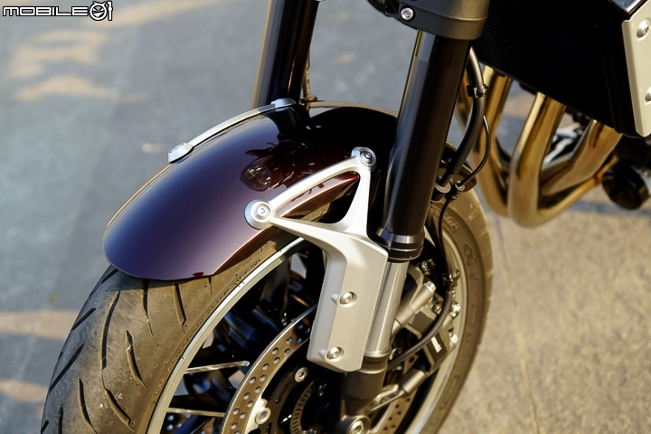 傳奇的Z再度回歸 2018 Kawasaki Z900RS試駕