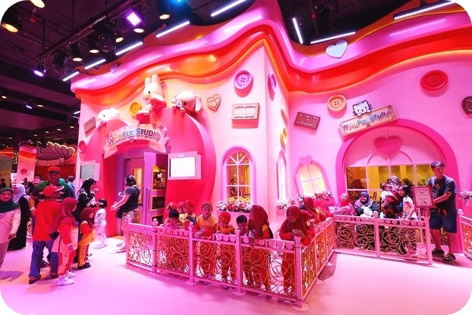 【馬來西亞自助行】新山 Hello Kitty 樂園與湯瑪士樂園，適合親子玩樂的主題樂園！