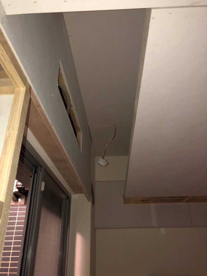 日立冷氣安裝空間請教(有裝潢尺寸)