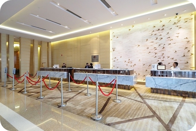 【馬來西亞自助行】想住超值的 Hilton 飯店嗎?? 馬來西亞新山 Double Tree 逸林酒店，往來新山與新加坡超方便。