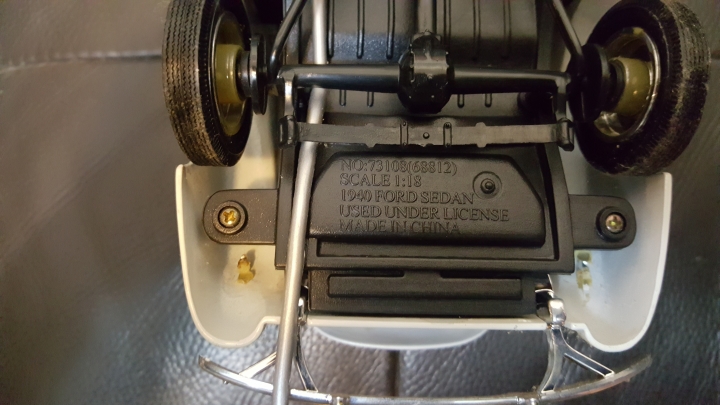 rolls royce 18/1模型車跟以前買的一輛福特古董車一起拍