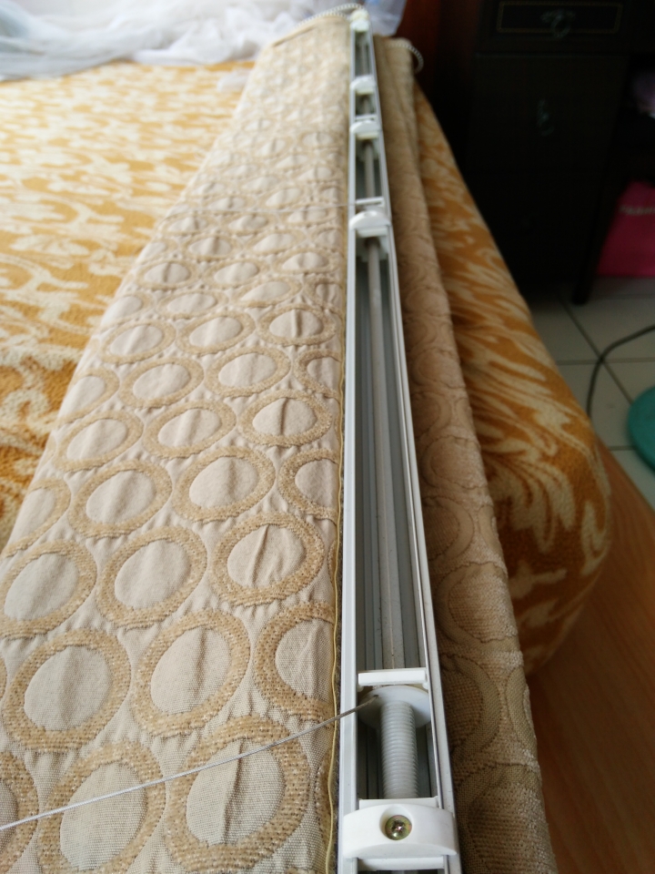 請問這個窗簾零件名稱?或是哪邊可以買的到？