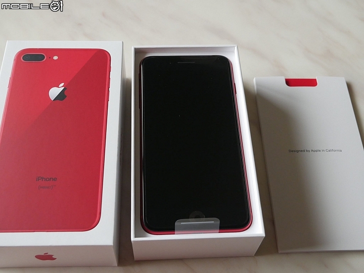 開箱！紅色iPhone 8+剛收到～